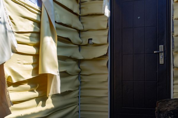 Cost of Melted Siding Replacement in Seattle