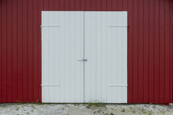 Cost of Pole Barn Siding Installation in Seattle